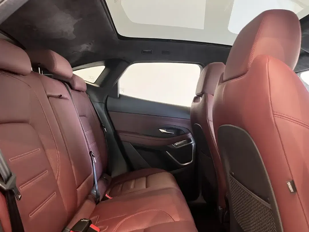 Jaguar E-Pace P300e PHEV R-Dynamic HSE - Thumbnail 5