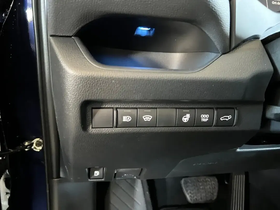 Toyota RAV 4 PHEV Teamplayer - Thumbnail 3