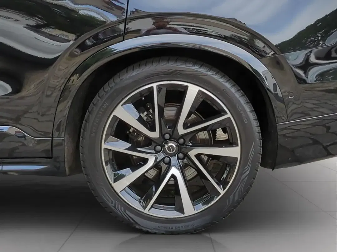 Volvo XC90 T8 Recharge Ultimate - Thumbnail 8