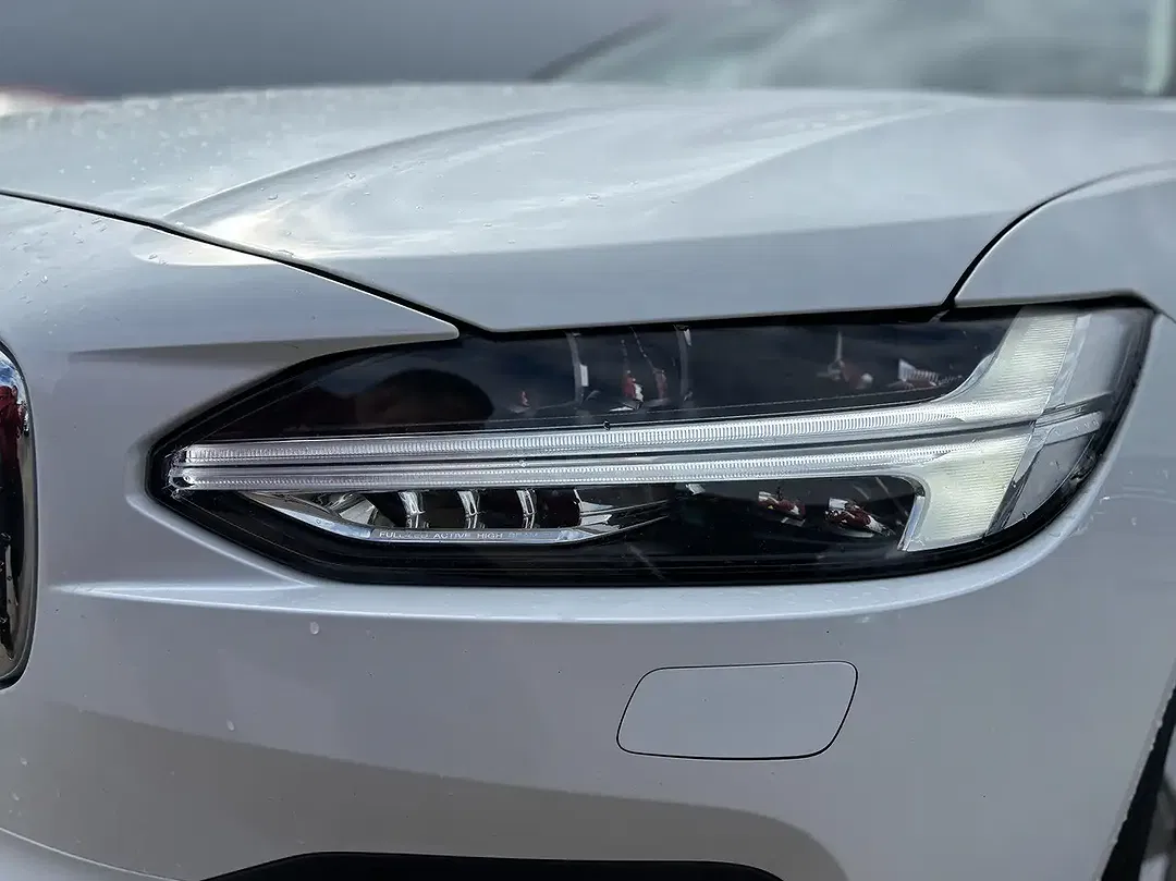 Volvo S90 AWD Momentum Pro - Thumbnail 10