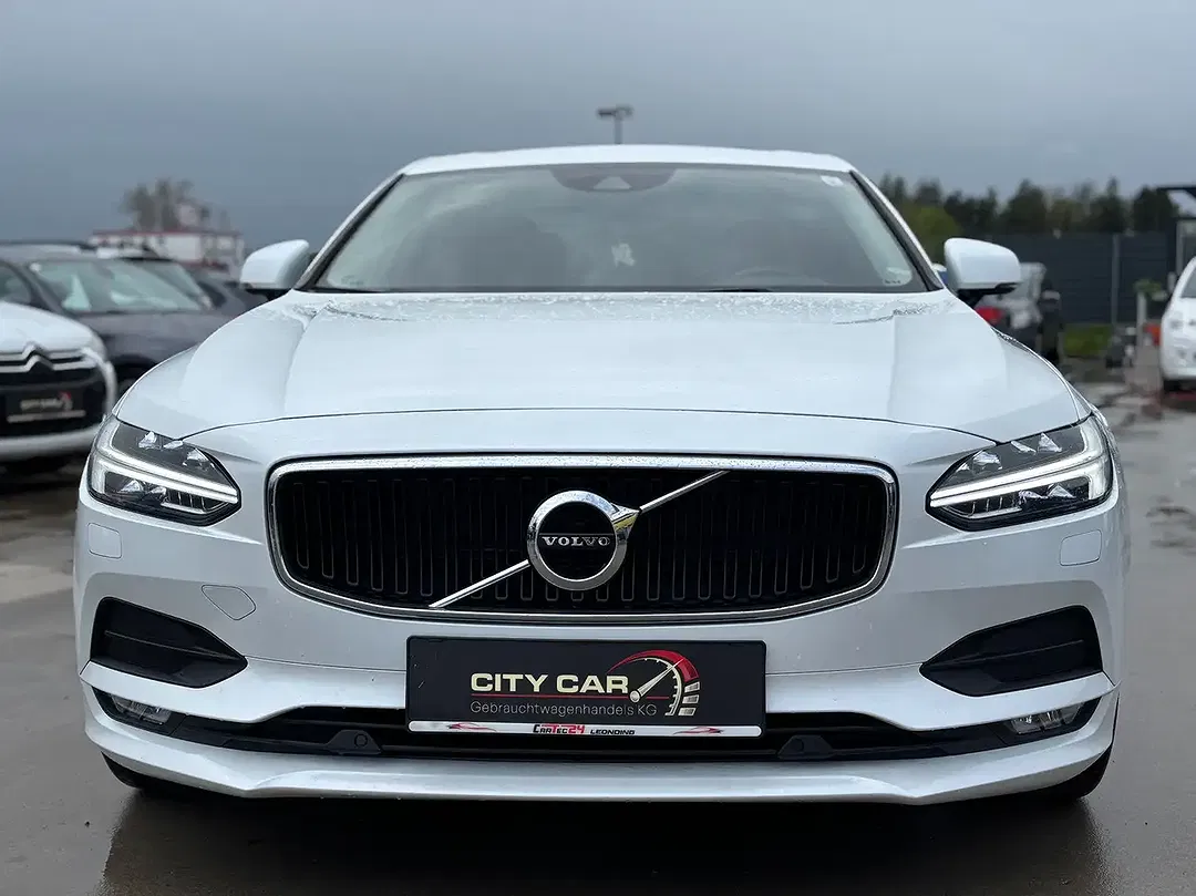 Volvo S90 AWD Momentum Pro - Thumbnail 8
