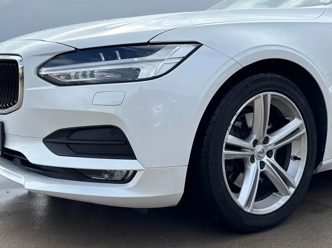 Volvo S90 AWD Momentum Pro - Thumbnail 9