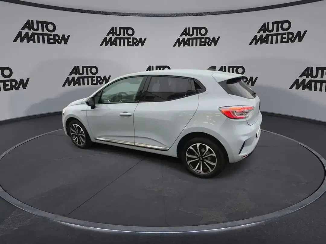 Renault Clio TCe Techno - Thumbnail 5
