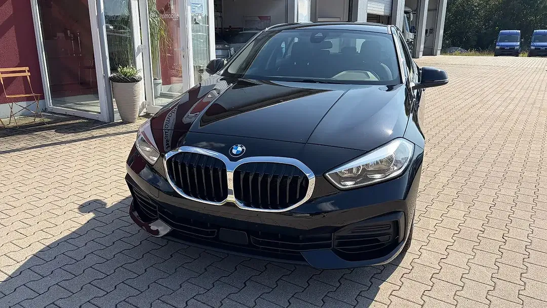 BMW 116 - Thumbnail 3