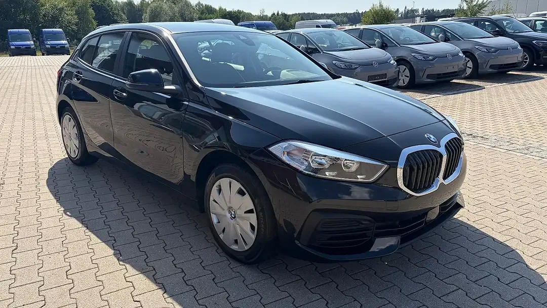 BMW 116 - Thumbnail 4