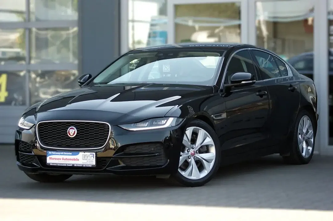 Jaguar XE P250 AUT S - Afbeelding 1