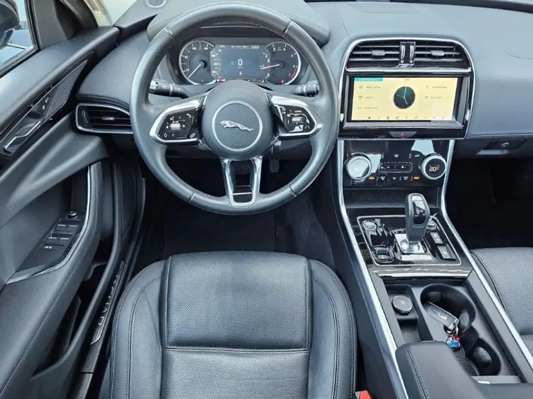 Jaguar XE P250 AUT S - Thumbnail 12