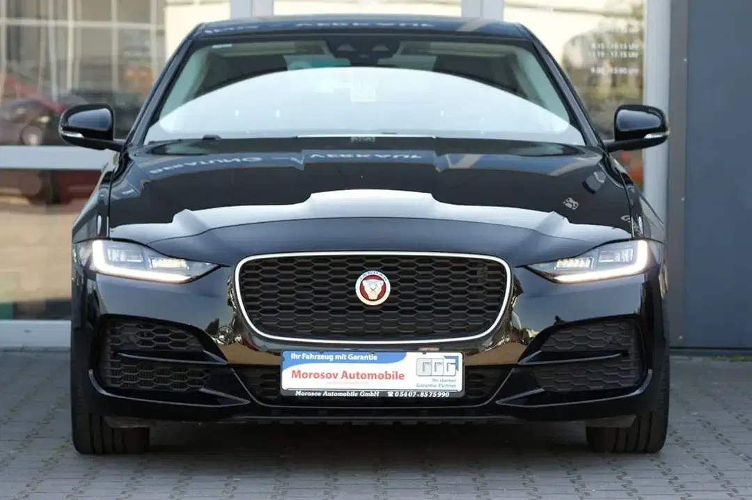 Jaguar XE P250 AUT S - Thumbnail 5