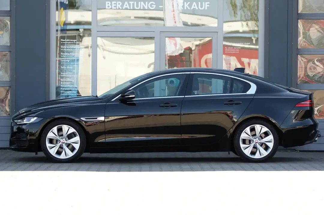 Jaguar XE P250 AUT S - Thumbnail 7