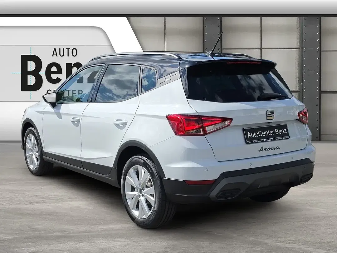 SEAT Arona 1.5 TSI DSG Style - Thumbnail 3