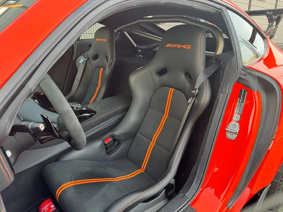 Mercedes-Benz AMG GT - Thumbnail 12