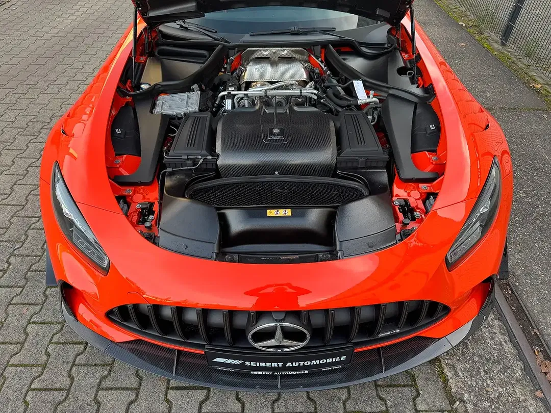 Mercedes-Benz AMG GT - Thumbnail 14
