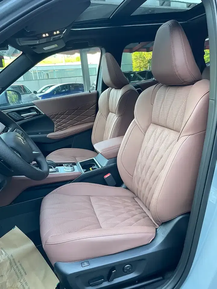 Mitsubishi Outlander 2.4 PHEV S-AWC Luxury - Thumbnail 10