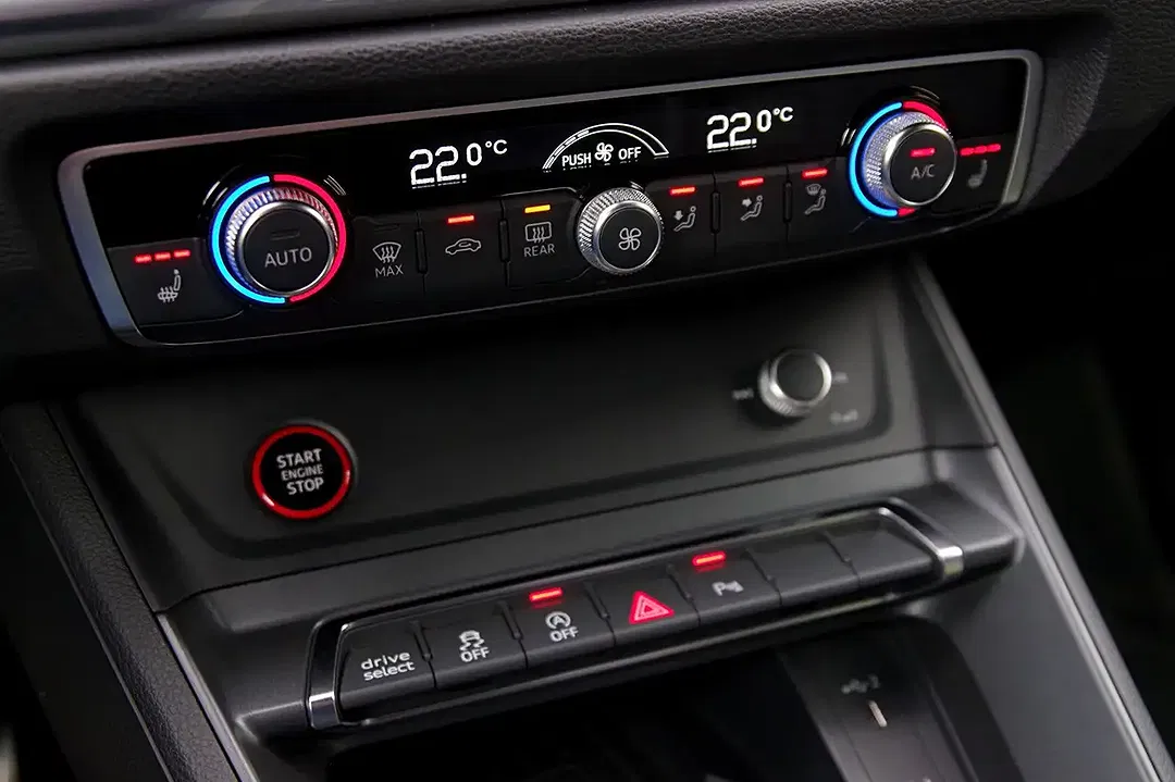 Audi RS Q3 quattro Sportback - Thumbnail 14
