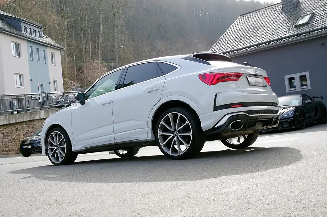 Audi RS Q3 quattro Sportback - Thumbnail 20