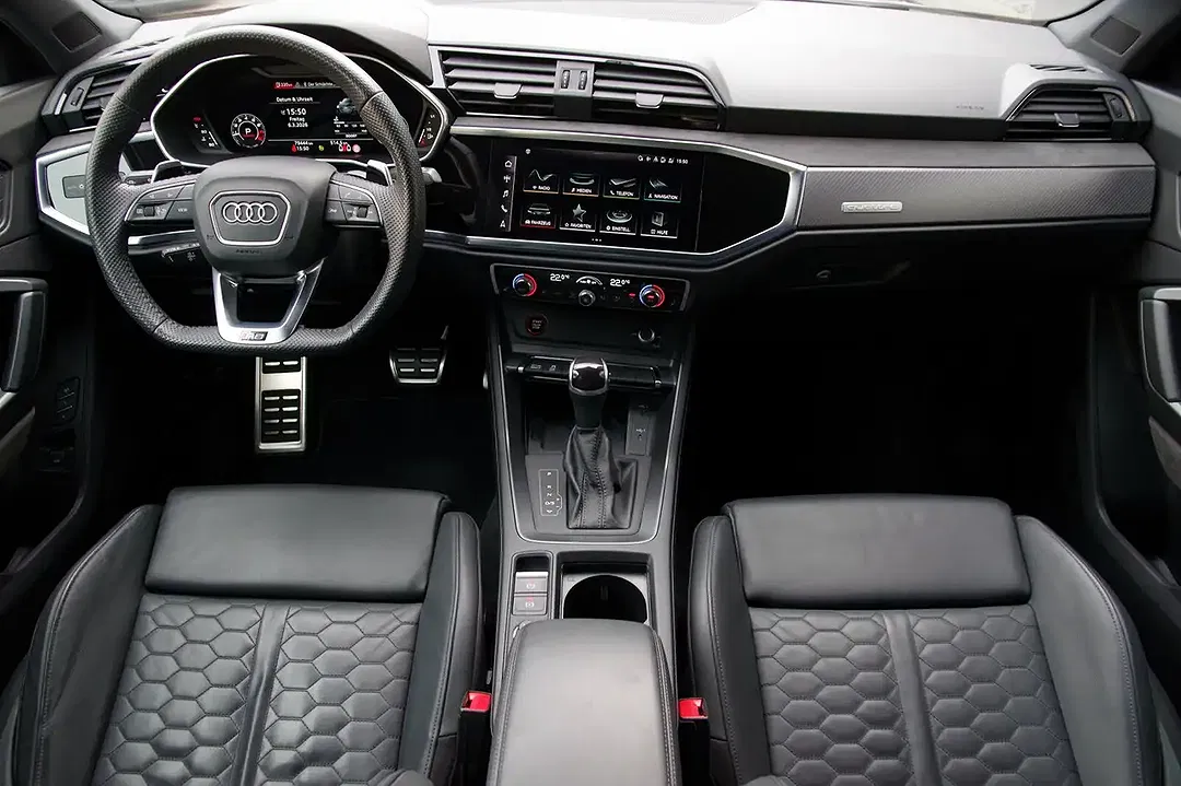 Audi RS Q3 quattro Sportback - Thumbnail 4