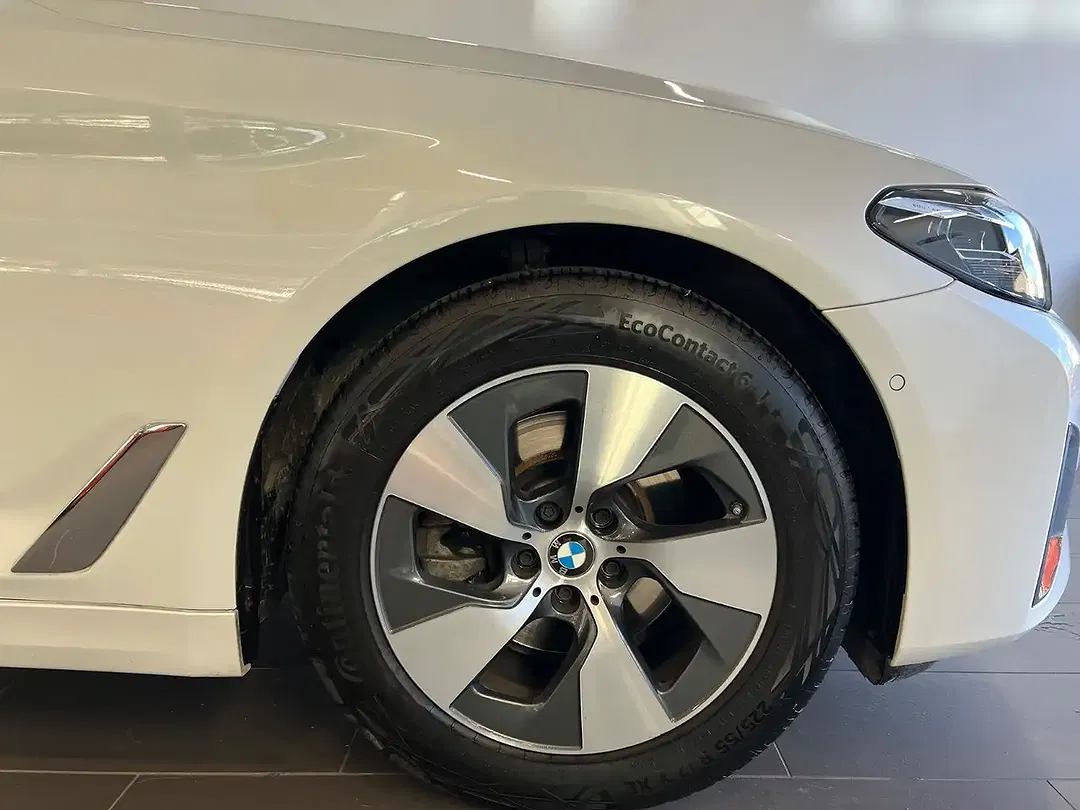 BMW 520 Touring - Thumbnail 8