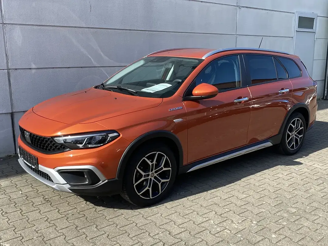 Fiat Tipo 1.5 GSE MHEV Cross - foto 1