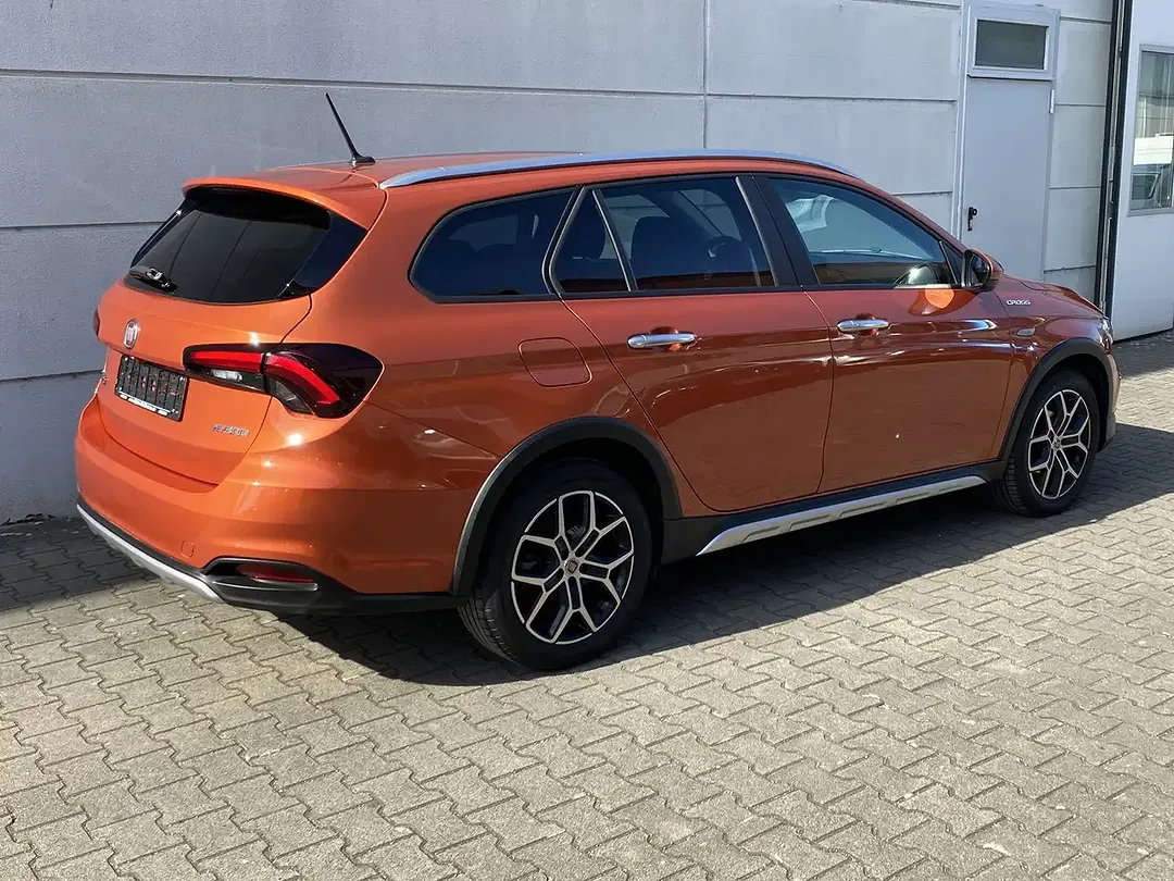 Fiat Tipo 1.5 GSE MHEV Cross - foto 2