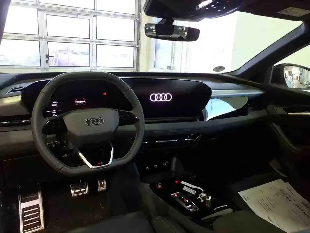 Audi SQ6 e-tron quattro Sportback plus - Thumbnail 10