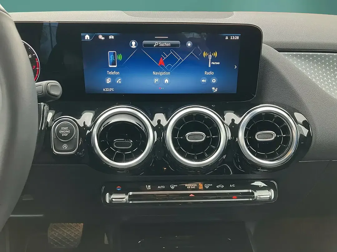 Mercedes-Benz GLA 200 Progressive - Thumbnail 15