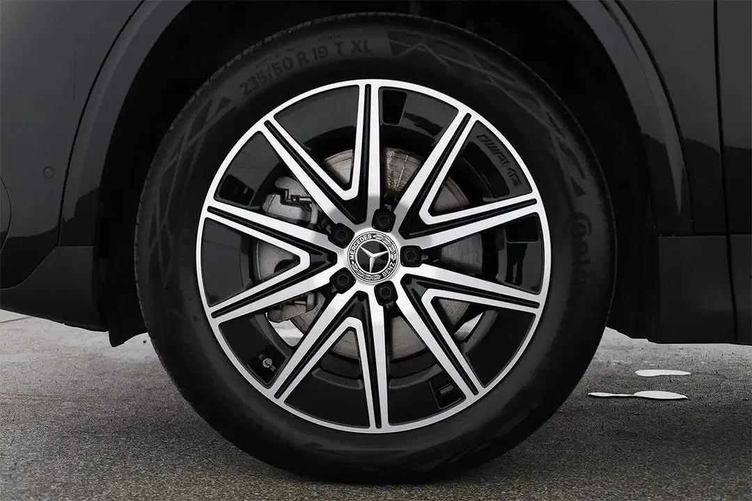Mercedes-Benz EQA 350 4MATIC AMG Line Plus - Thumbnail 10