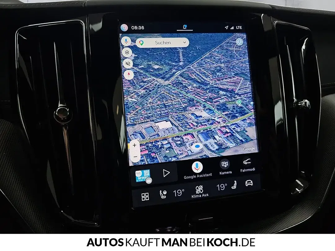 Volvo XC60 T8 AWD Ultra Black Edition - Thumbnail 8