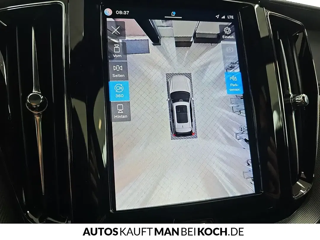 Volvo XC60 T8 AWD Ultra Black Edition - Thumbnail 12