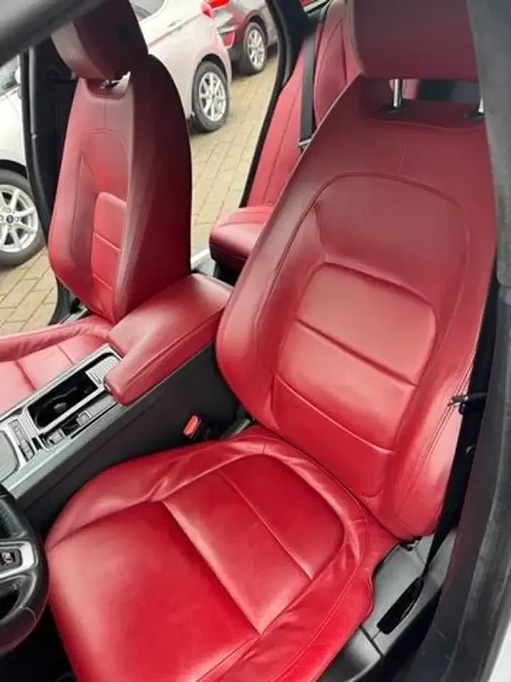 Jaguar XF Sportbrake S - Thumbnail 10