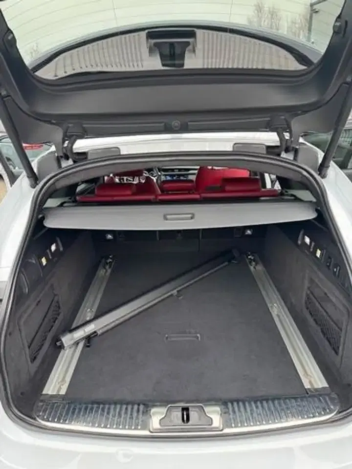 Jaguar XF Sportbrake S - Thumbnail 14