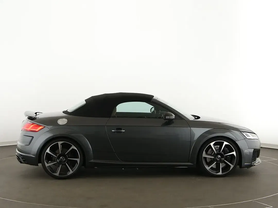 Audi TT RS S tronic Roadster - Thumbnail 10