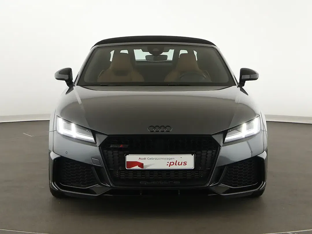 Audi TT RS S tronic Roadster - Thumbnail 3