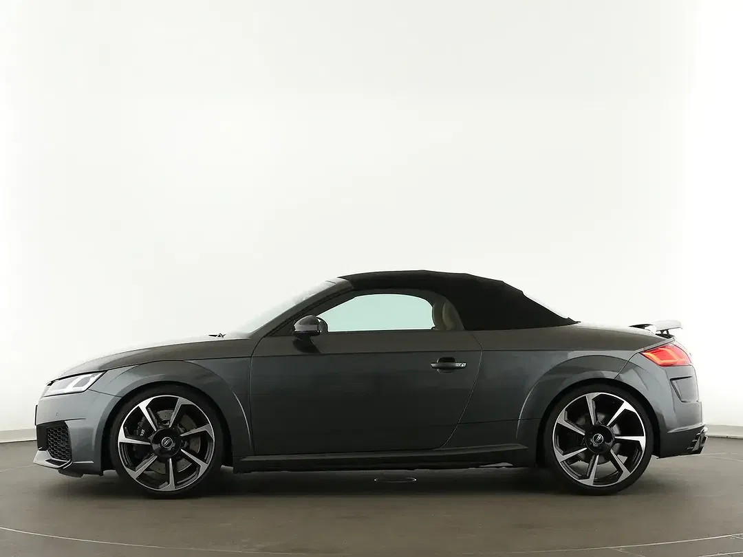 Audi TT RS S tronic Roadster - Thumbnail 4
