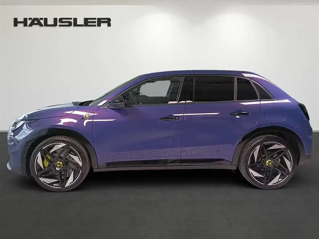 Abarth 600e Scorpionissima - Thumbnail 6