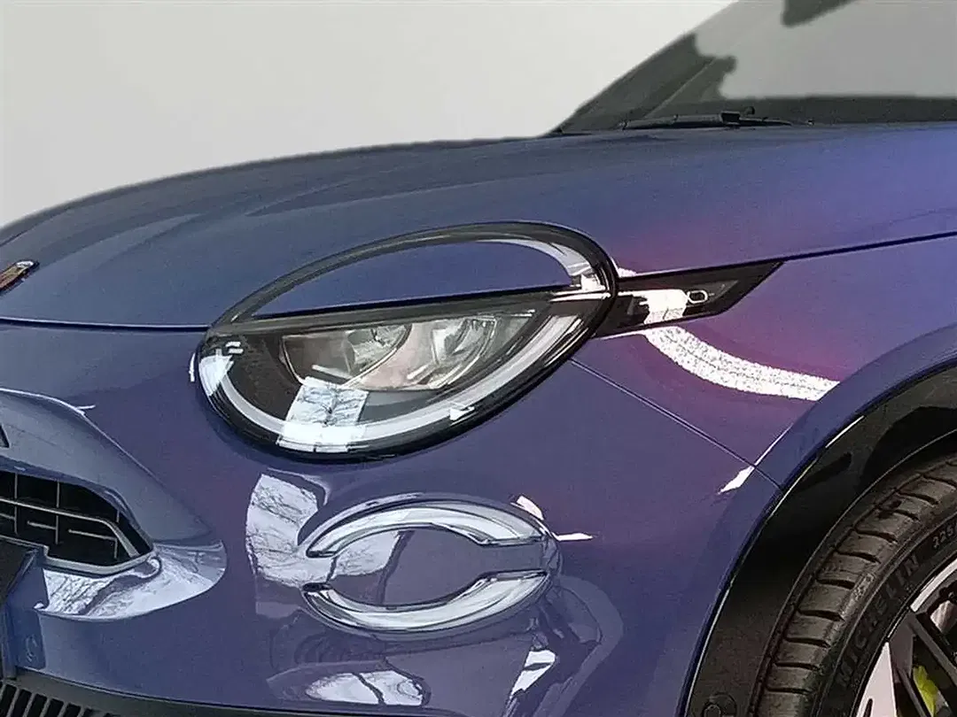 Abarth 600e Scorpionissima - Thumbnail 7