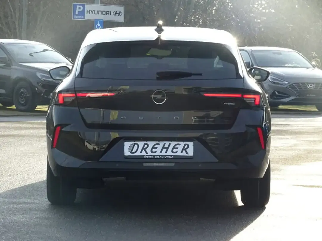 Opel Astra Edition - Thumbnail 4