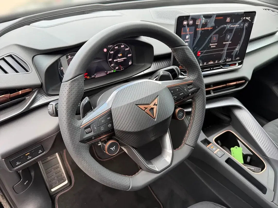 CUPRA Terramar PHEV DSG AUT VZ - Thumbnail 8