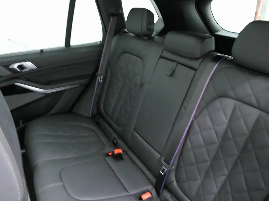 BMW X5 xDrive M Pro - Thumbnail 13