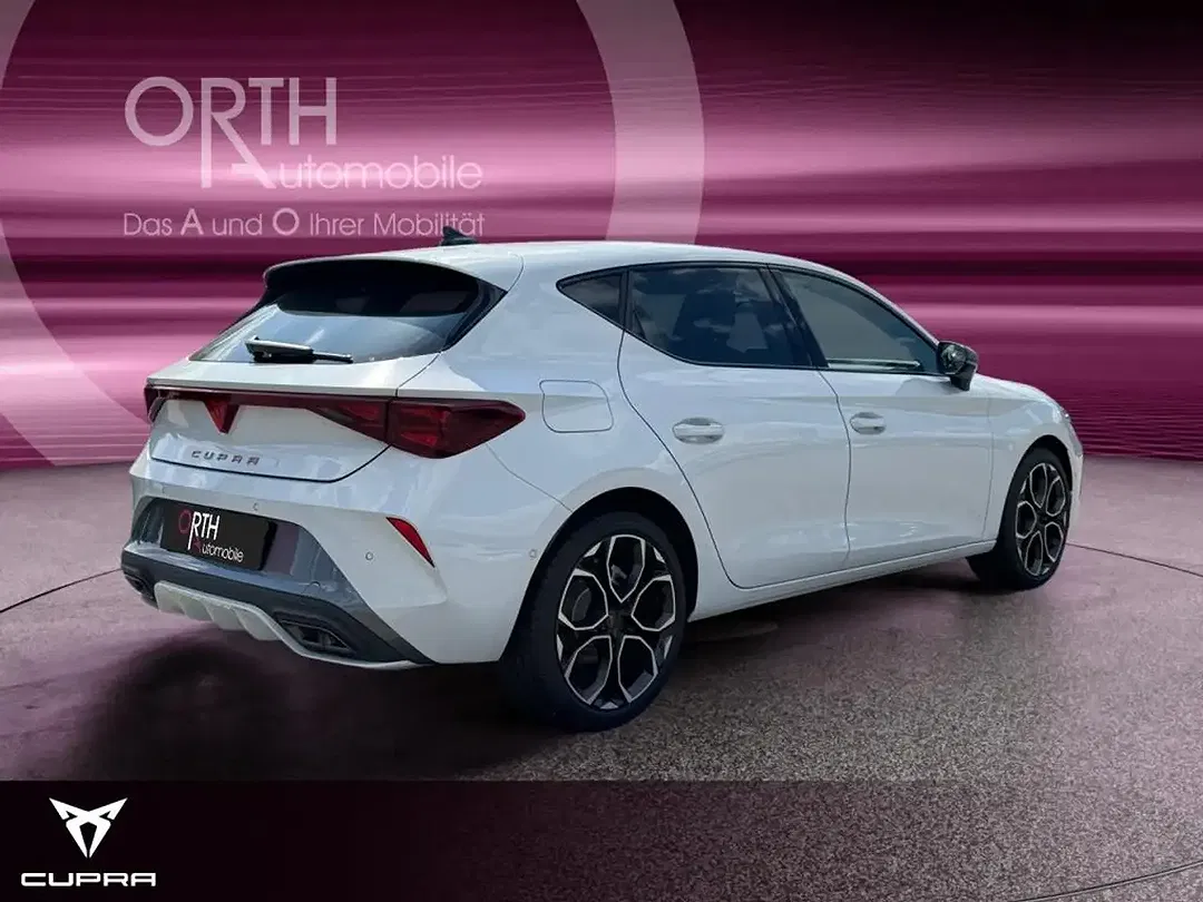 CUPRA Leon 1.5 eTSI DSG Matrix LED - Thumbnail 4