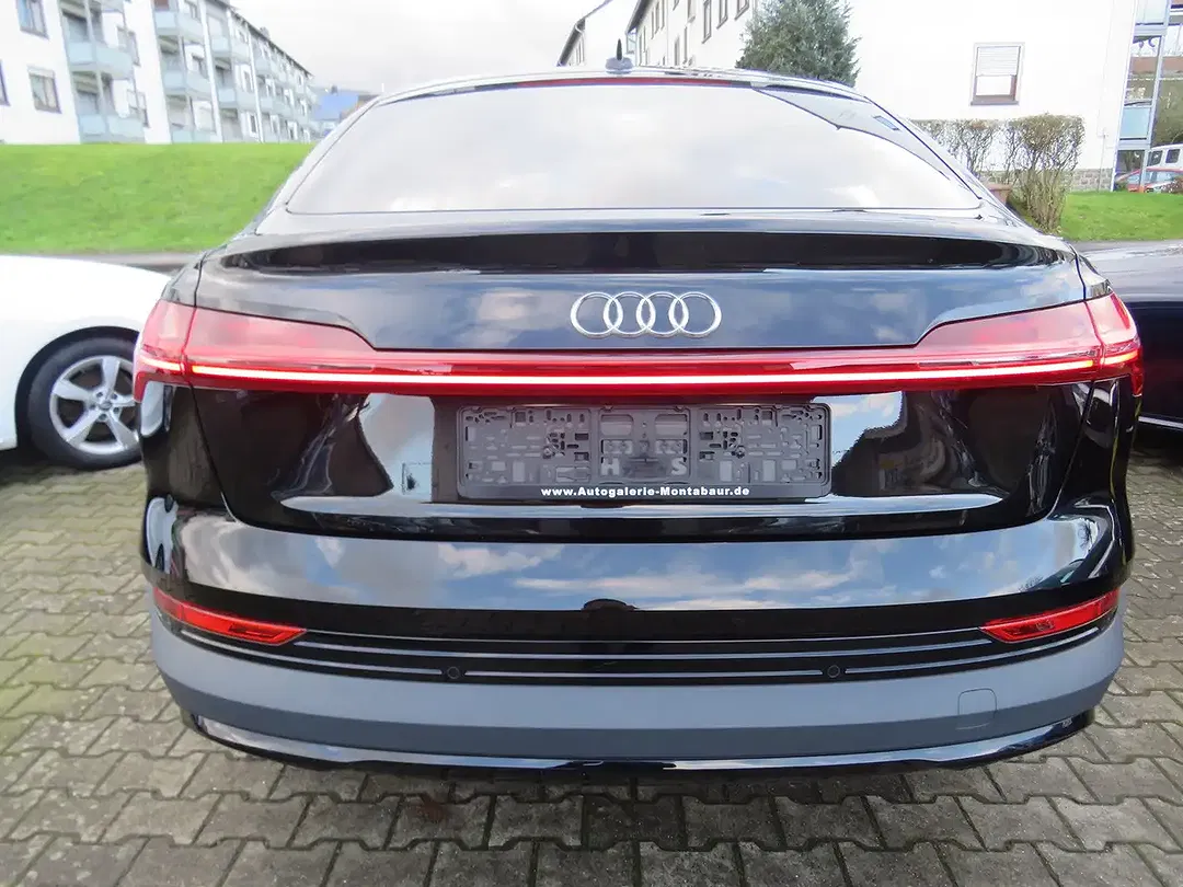 Audi e-tron 55 quattro Sportback - Thumbnail 5