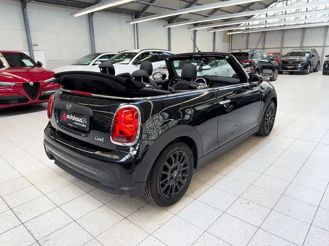 MINI One Cabrio Essential Trim - Thumbnail 10