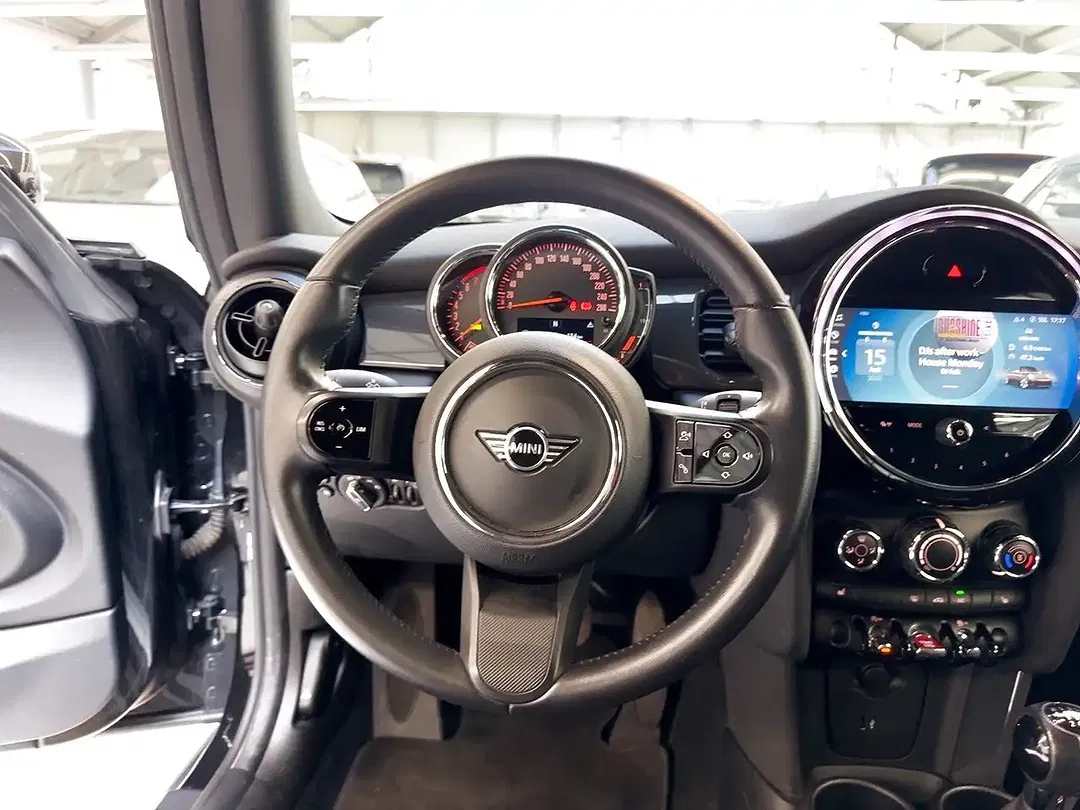 MINI One Cabrio Essential Trim - Thumbnail 14