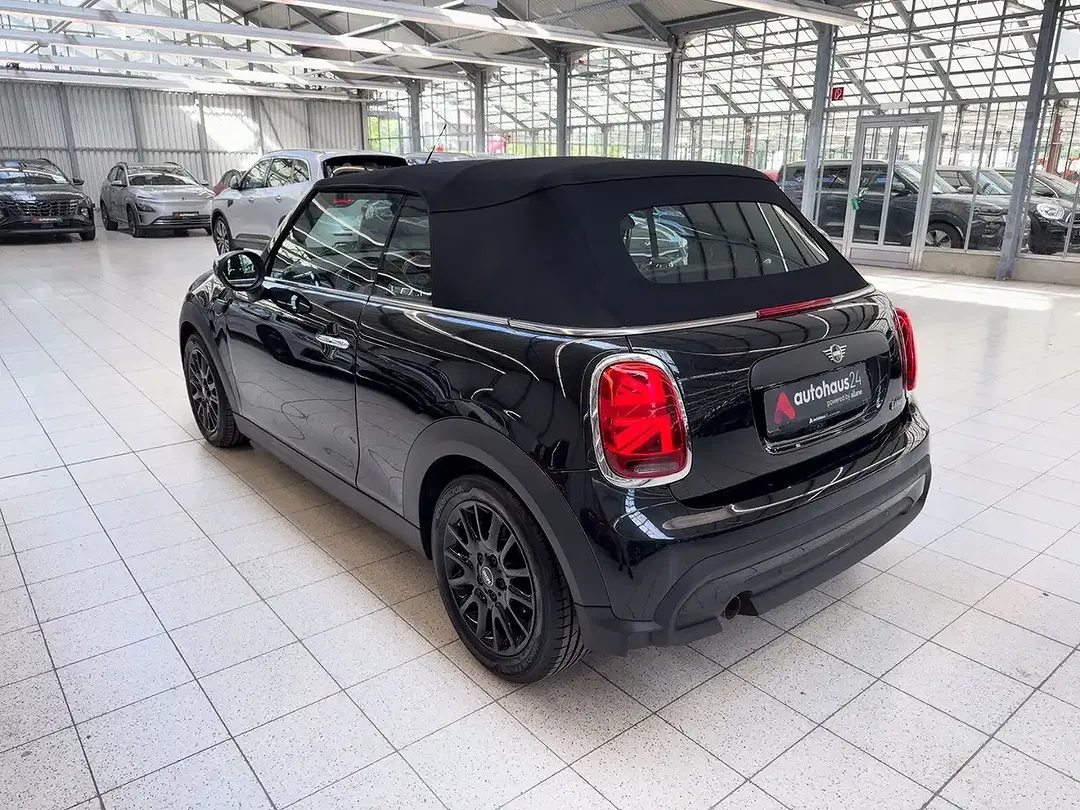 MINI One Cabrio Essential Trim - Thumbnail 4