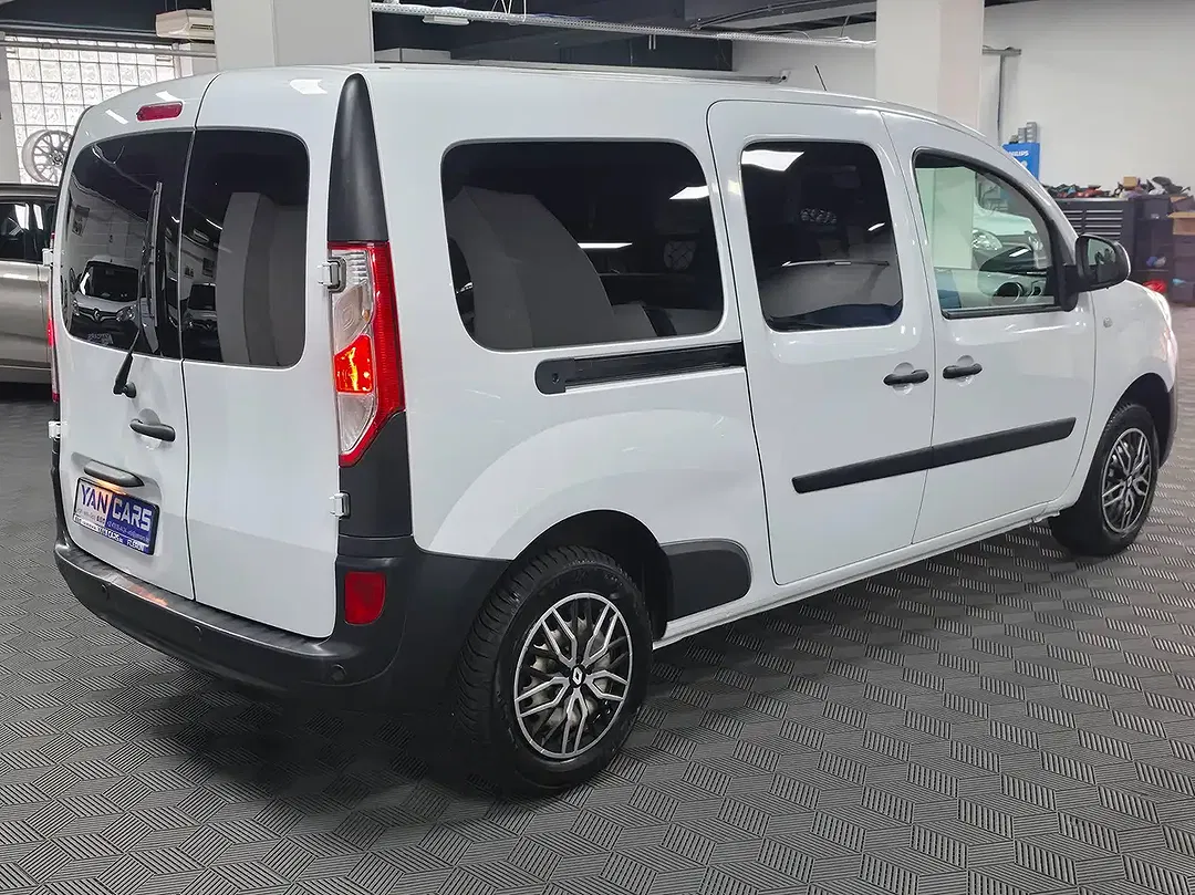 Renault Kangoo dCi 2021 - Thumbnail 9