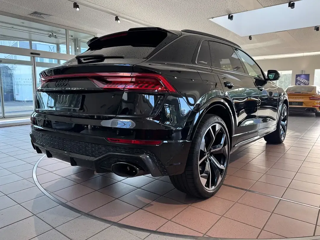 Audi RS Q8 - Thumbnail 8