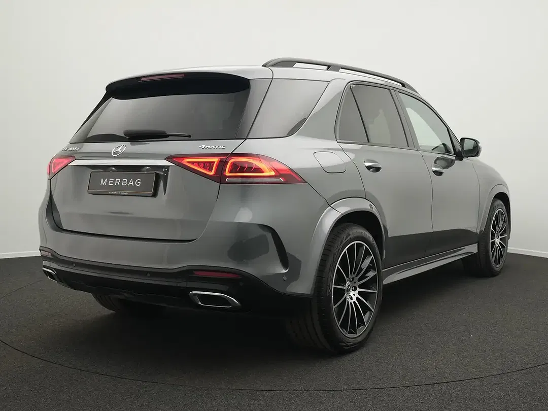 Mercedes-Benz GLE 400 4MATIC AMG Line - Thumbnail 3