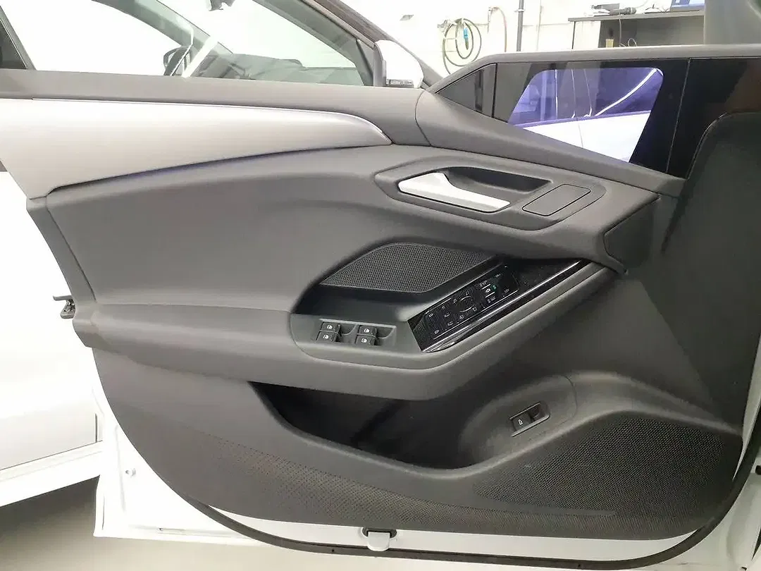 Audi A6 e-tron Sportback S line - Thumbnail 5