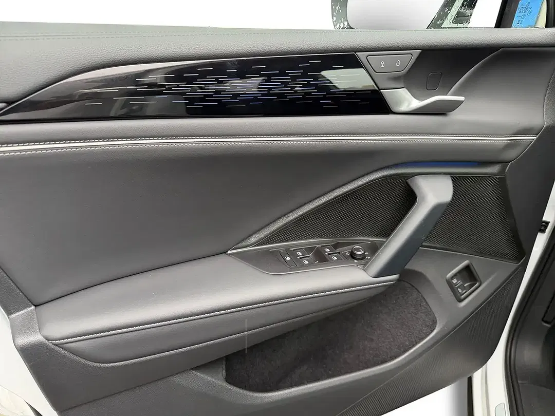 Volkswagen Tiguan 1.5 eHybrid Elegance - Thumbnail 14