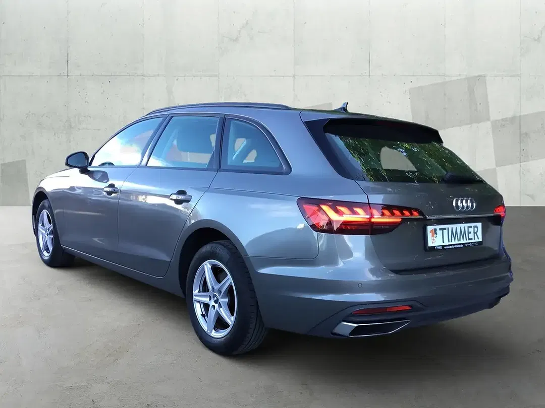 Audi A4 35 TDI S tronic Avant - Thumbnail 4