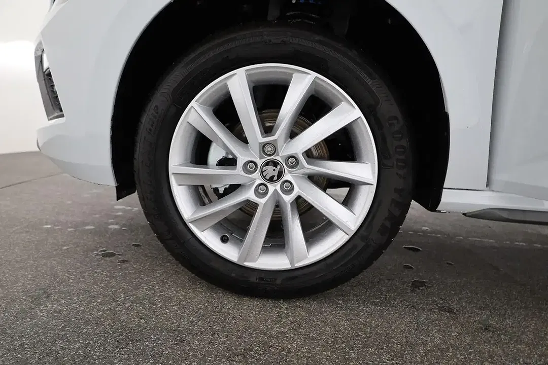 Skoda Kamiq 1.0 TSI DSG Selection - Thumbnail 13